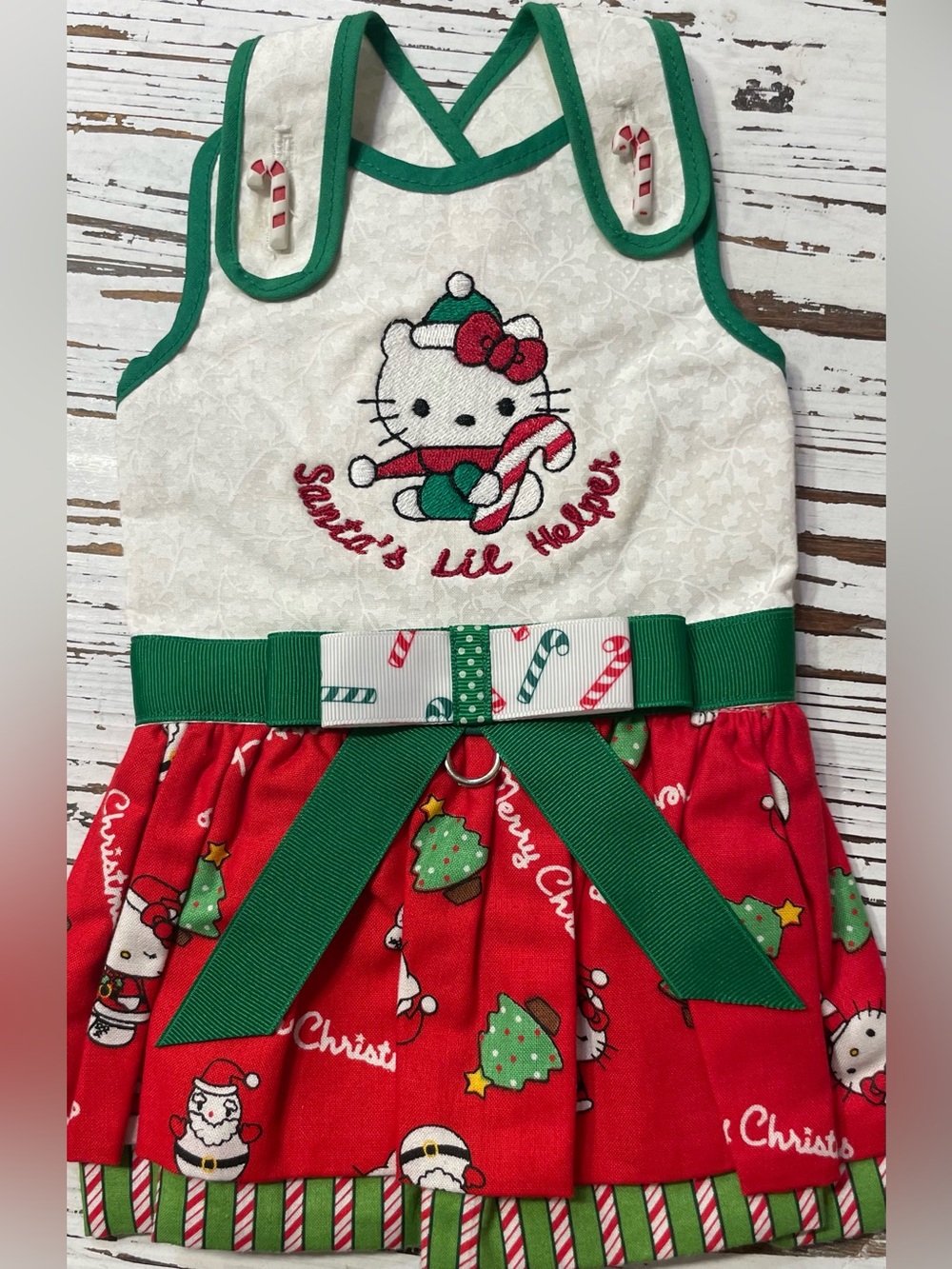 Hello Kitty Red and Green Holiday Pet Dress
Medium